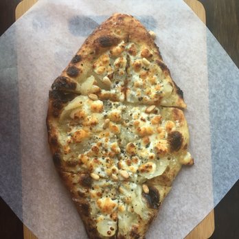 SWeL Restaurant - Pear & Gorgonzola Pizza. - New American Near Me - Seattle, Washington