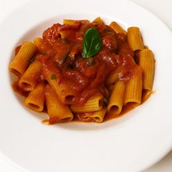 Tesoro - Rigatoni Pomodoro