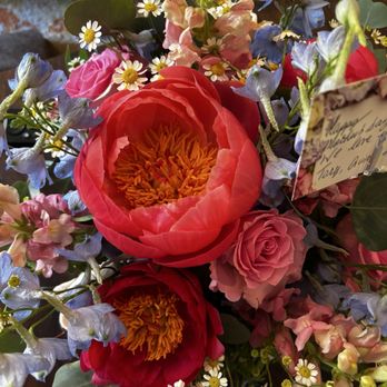 Zuzu's Petals - Most gorgeous arrangement from Zuzu! MagicThank you!! - Florists Near Me - Arcadia, California Zuzu's Petals - Most gorgeous arrangement from Zuzu! MagicThank you!! - Florists Near Me - Arcadia, California
