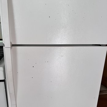Cold Spring Lodge - Rusty fridge. - Hotels Near Me - Big Indian, New York
