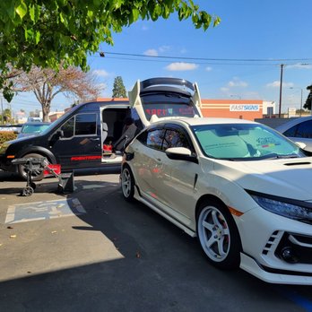 Premier Paintless Dent Repair - Mobile Dent Repair Near Me - South Bend, Indiana Premier Paintless Dent Repair - Mobile Dent Repair Near Me - South Bend, Indiana