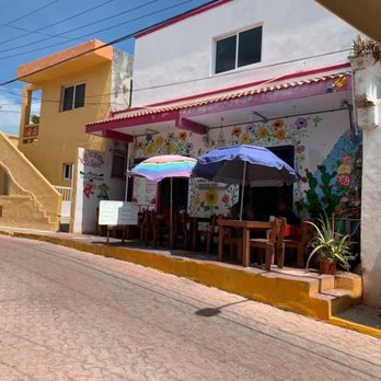 La Lomita - From street - Seafood Near Me - Isla Mujeres, ROO La Lomita - From street - Seafood Near Me - Isla Mujeres, ROO