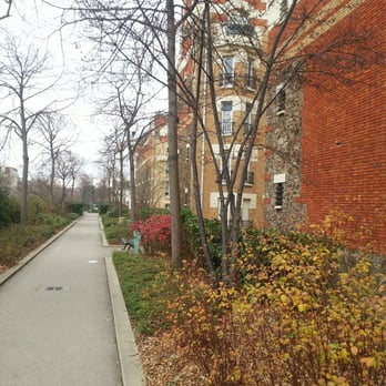 Promenade Plantée - About 25% of the way through the promenade - Landmarks & Historical Buildings Near Me - Paris, 75