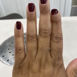 Regular manicure Regular manicure