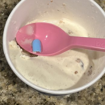 Baskin-Robbins - a spoon in a bowl of ice cream - Ice Cream & Frozen Yogurt Near Me - Los Angeles, California
