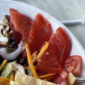 Another Broken Egg Cafe - Salad - Breakfast & Brunch Near Me - Delray Beach, Florida