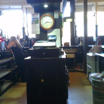Carnarvon Bar - Pubs Near Me - Glasgow, GLG