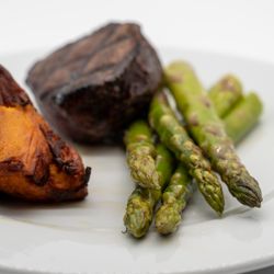 Novecento - Have you already tasted our meats? Tastes great!