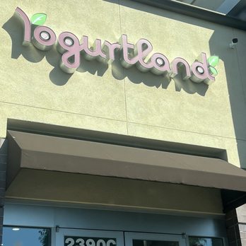 Yogurtland - Outside view from parking lot - Ice Cream & Frozen Yogurt Near Me - Pleasant Hill, California Yogurtland - Outside view from parking lot - Ice Cream & Frozen Yogurt Near Me - Pleasant Hill, California