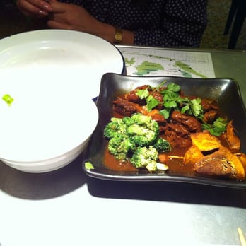 East Street - Chicken adobo (filipino dish-stew) - Asian Fusion Near Me - London, XGL East Street - Chicken adobo (filipino dish-stew) - Asian Fusion Near Me - London, XGL