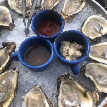 Caracol - Gulf oysters, meh - Seafood Near Me - Houston, Texas