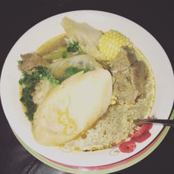 La Paz Restaurant - Sopa de res