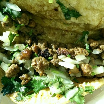 El Comedor - The steak taco. - Food Trucks Near Me - Milwaukee, Wisconsin