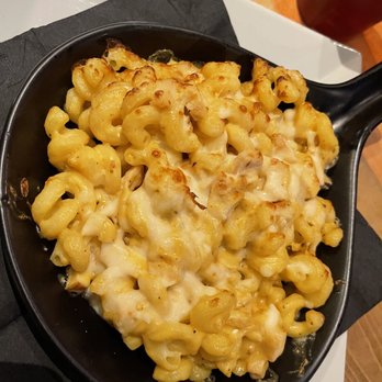 Ford's Garage Plano - blackened chicken mac and cheese - Burgers Near Me - Plano, Texas Ford's Garage Plano - blackened chicken mac and cheese - Burgers Near Me - Plano, Texas