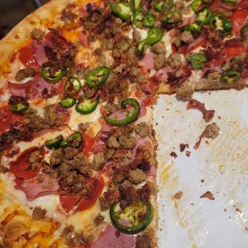 Napoli's Pizza Kitchen - Pizza Near Me - Van Nuys, California