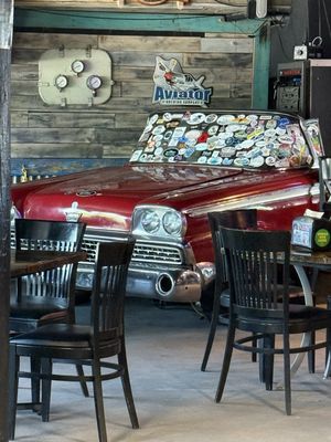 Hog Heaven Sports Bar and Grill by null