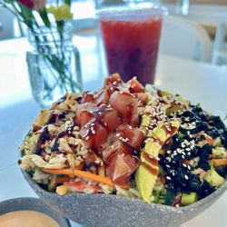JuiceUs - Cali Poke Style