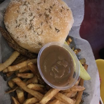 Swiston's Beef and Keg - Sandwiches Near Me - Tonawanda, New York Swiston's Beef and Keg - Sandwiches Near Me - Tonawanda, New York