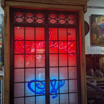 Bombastic Cafe - Coffee & Tea Near Me - Chicago, Illinois