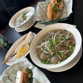 Banh-Tastic - Beef Pho - Sandwiches Near Me - Visalia, California