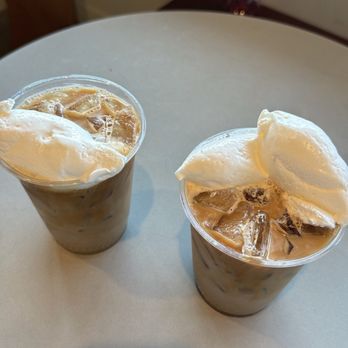 Andytown Coffee Roasters - Cafes Near Me - Menlo Park, California