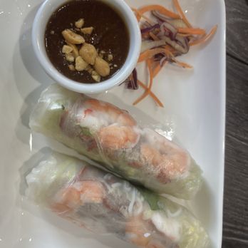 City Pho & Grill - Summer Rolls (shrimp and pork) - Vietnamese Near Me - Orlando, Florida
