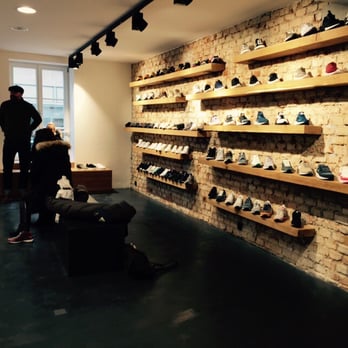 Tint - Shoe Stores Near Me - Munich, BY
