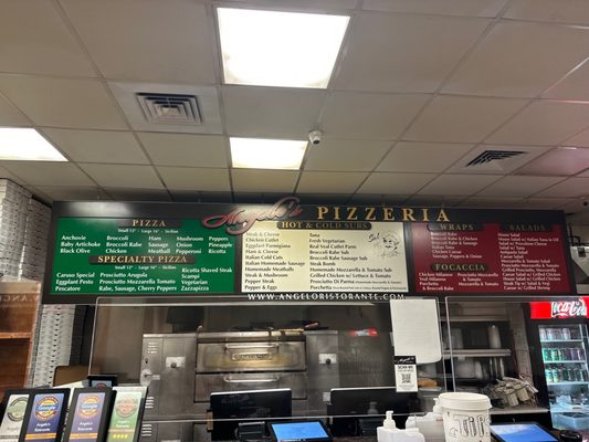 Angelo's Pizzeria & Ristorante by null