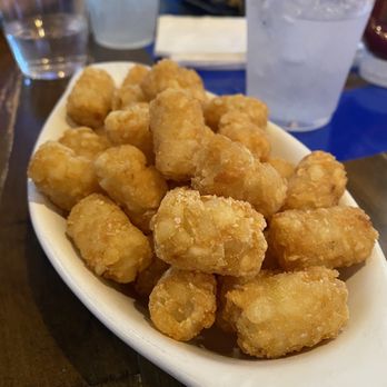 OVER/UNDER SPORTS BAR - Updated December 2025 - 99 Photos & 44 Reviews ...