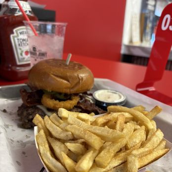 The Burger Joint & Brew - Halal Near Me - San Diego, California The Burger Joint & Brew - Halal Near Me - San Diego, California