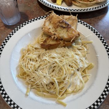 Black Bear Diner - Fettuccine Alfredo - Diners Near Me - Colma, California Black Bear Diner - Fettuccine Alfredo - Diners Near Me - Colma, California