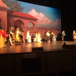 Plaza del Sol Performance Hall - Mexican folklore!