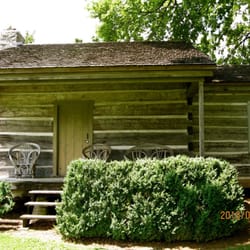 WC Handy Cabin and Museum - The cabin was two rooms separated by a dogtrot
