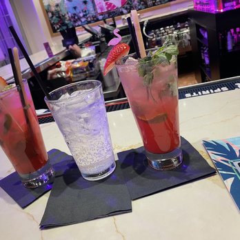 Bodega - Strawberry mojo's & a sprite - Cocktail Bars Near Me - Glendale, Arizona