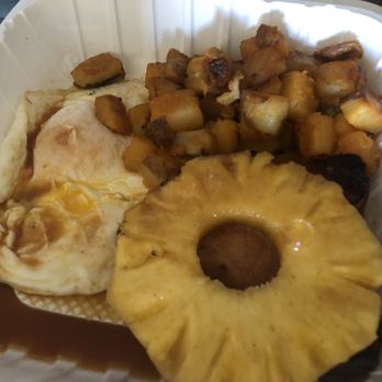 Eggs 'n Things Ko Olina - Ham and pineapple with egg gravy - American Near Me - Kapolei, Hawaii Eggs 'n Things Ko Olina - Ham and pineapple with egg gravy - American Near Me - Kapolei, Hawaii