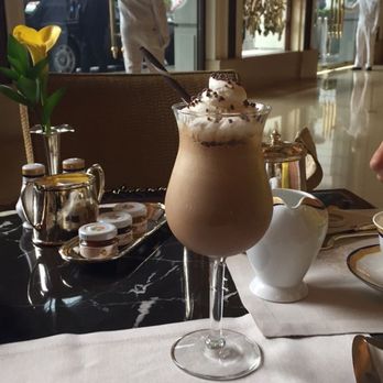 香港半島酒店 - My favorite drink in the world- cold mocha. I love when we come to beautiful Hong Kong - Hotels Near Me - Hong Kong, HK