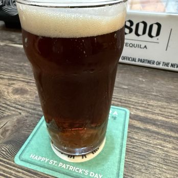 The Perfect Pint - Smithwicks red ale - American Near Me - New York, New York The Perfect Pint - Smithwicks red ale - American Near Me - New York, New York