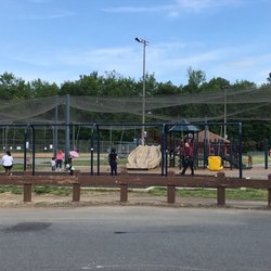 Smith Lake Park - Playground with netted covering