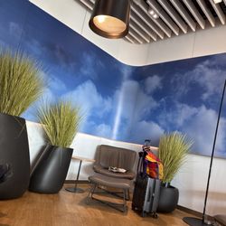 Lufthansa Senator Lounge