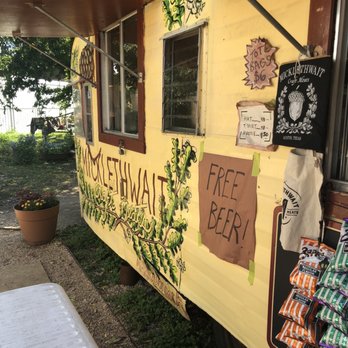 Micklethwait Craft Meats - Food Trucks Near Me - Austin, Texas