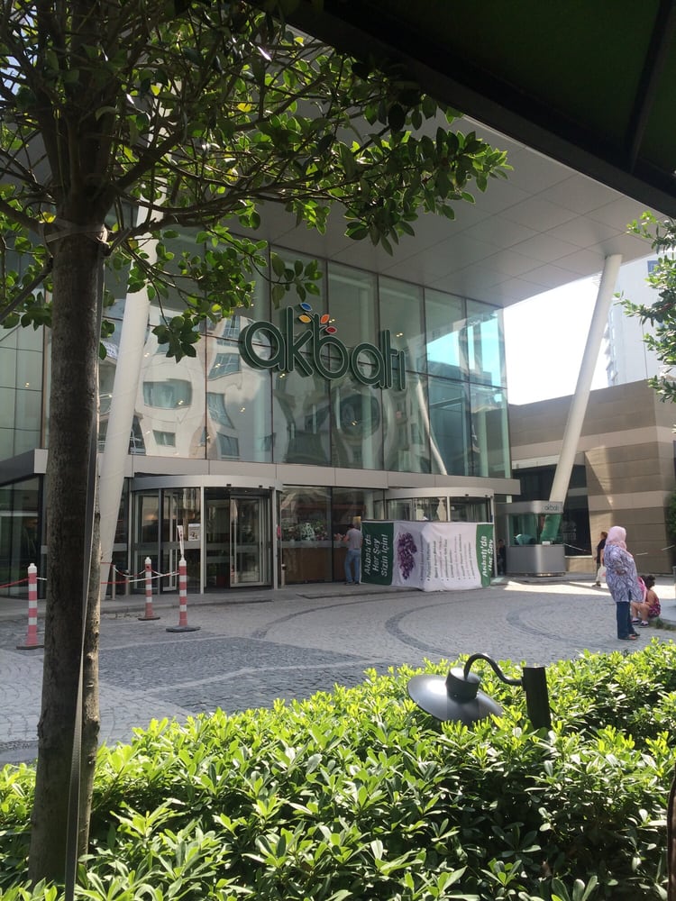 Akbatı Alışveriş ve Yaşam Merkezi