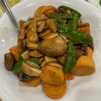 Golden Wonton King - Egg Tofu w/ 3 Mushrooms - Cantonese Near Me - Flushing, New York Golden Wonton King - Egg Tofu w/ 3 Mushrooms - Cantonese Near Me - Flushing, New York