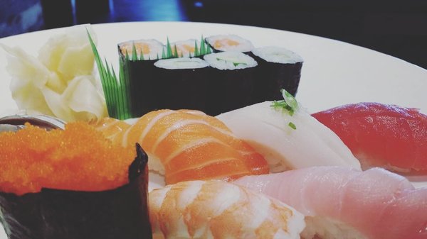 Haru sushi by null