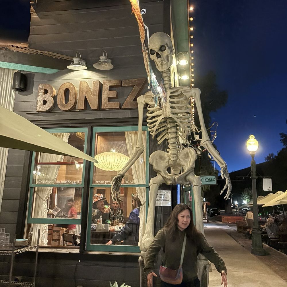 BONEZ - Bonez at night - Cocktail Bars Near Me - Crested Butte, Colorado