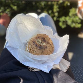 Bagel Pub - Everything bagel with jalapeño cheddar cream cheese - Juice Bars & Smoothies Near Me - Brooklyn, New York Bagel Pub - Everything bagel with jalapeño cheddar cream cheese - Juice Bars & Smoothies Near Me - Brooklyn, New York