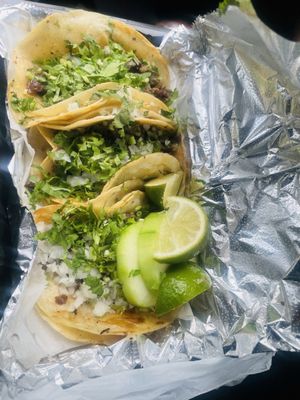 Tacos El Papi by null