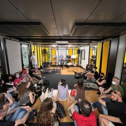 Percussion Village - Www.percussion-village.it
Whatsapp 3402512325
