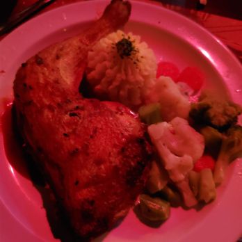 Pirates Dinner Adventure - Chicken meal w/ steamed veg & mashed potato - Performing Arts Near Me - Orlando, Florida Pirates Dinner Adventure - Chicken meal w/ steamed veg & mashed potato - Performing Arts Near Me - Orlando, Florida