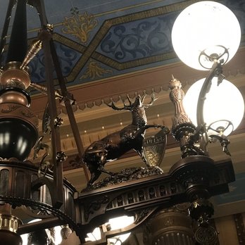 Michigan State Capitol - Light fixtures - Landmarks & Historical Buildings Near Me - Lansing, Michigan