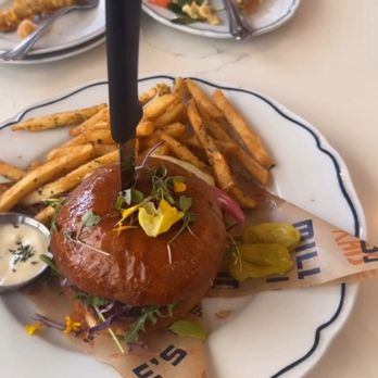 Sweet Maple - Impossible burger - Breakfast & Brunch Near Me - Cupertino, California